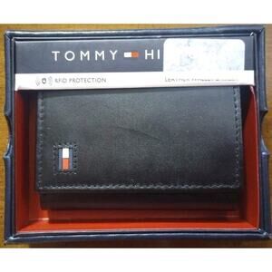 Tommy Hilfiger Men's Leather Trifold Wallet & Box New Credit Card Slim Black